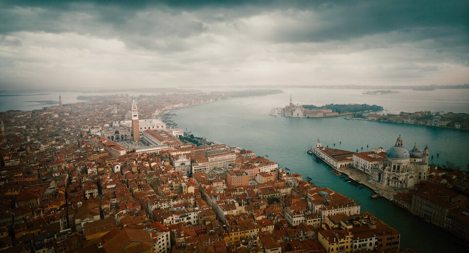 Imagen de la película A Haunting in Venice