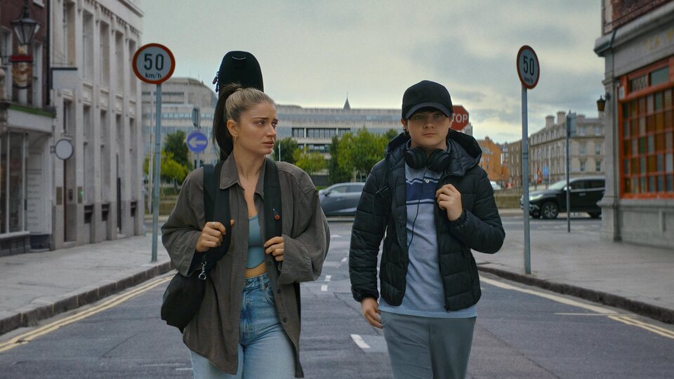 Imagen de la película Flora and Son