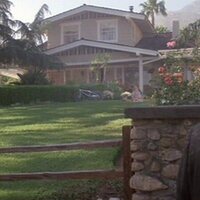 Poltergeist II: El otro lado