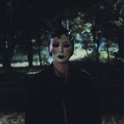 The Strangers: Chapter 1