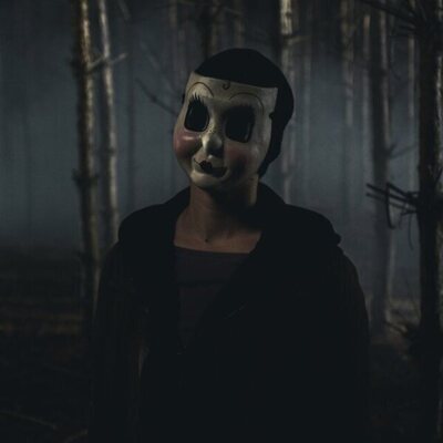 The Strangers: Chapter 1