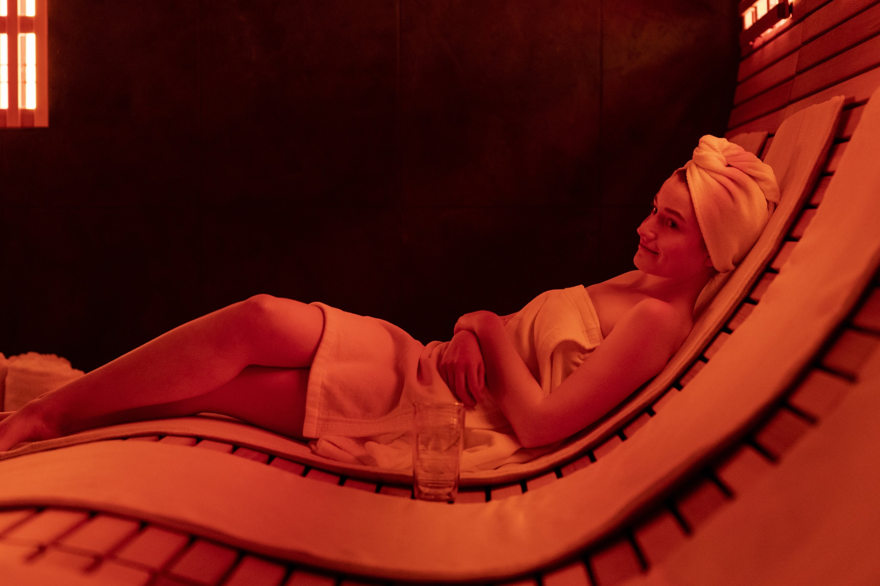 Imagen de la serie Inventing Anna