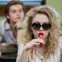 Foto de 'Everything Sucks!'