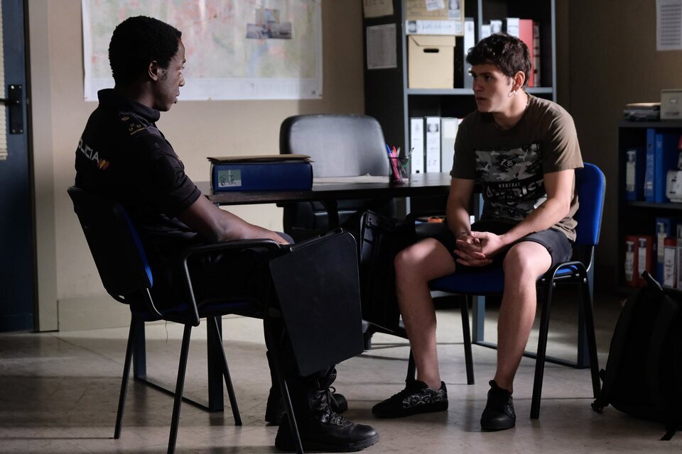 Imagen de la serie Servir y proteger