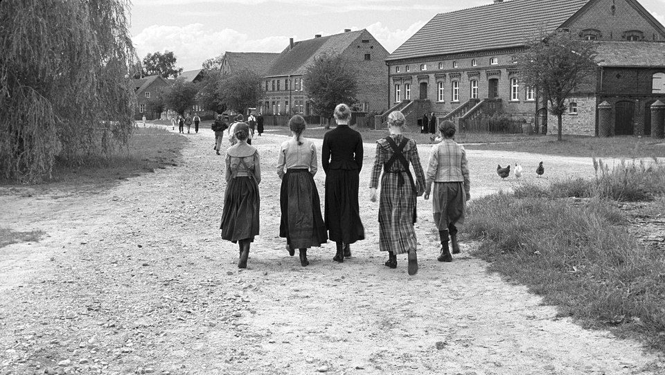 Imagen de la película The White Ribbon