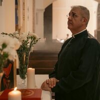 Foto de 'Father There Is Only One 4'
