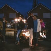 Foto de 'Curfew'