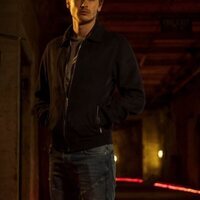 Curfew (Toque de queda)