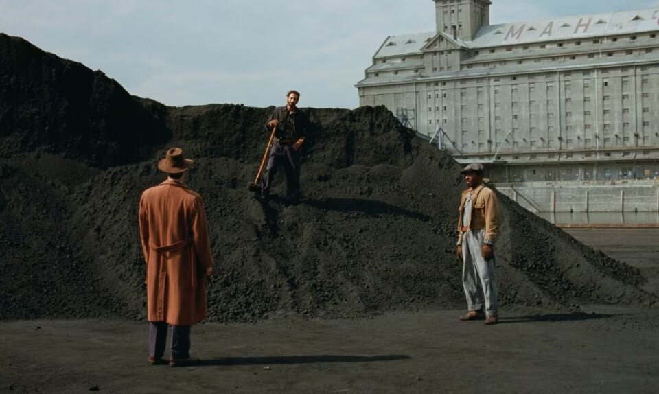 Imagen de la película The Brutalist