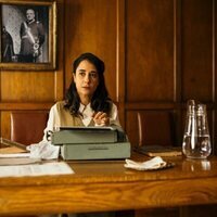 Foto de 'In Her Place'