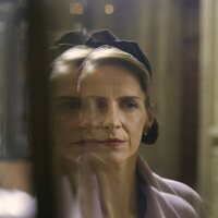 Foto de 'In Her Place'
