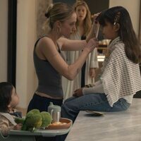 La mano que mece la cuna