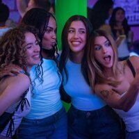 Compañeras de cuarto