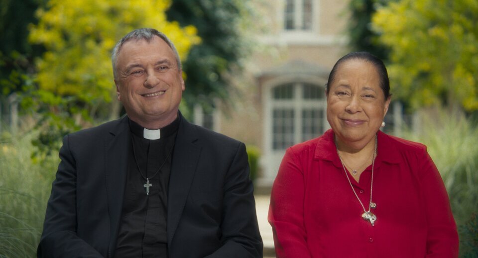 Sacred Heart: His Reign Has No End