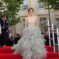 Emma Watson, radiante en la premiére de 'Harry Potter y las reliquias de la muerte: Parte 2'