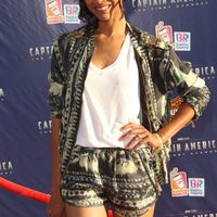 Zoe Saldana en el estreno en Los Angeles de 'Capitán América'