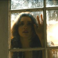 Detrás de las paredes