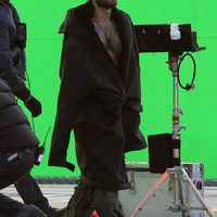 Henry Cavill pasea tras grabar su escena