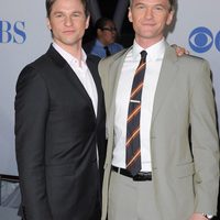 Neil Patrick Harris y su marido en la alfombra roja de los People Choice Awards 2012