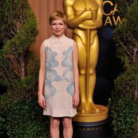 Michelle Williams llega a la comida de nominados a los Oscar 2012