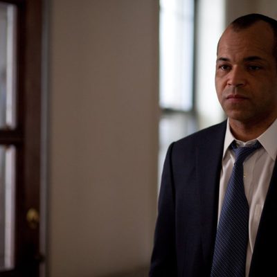 Extremely loud and incredibly close