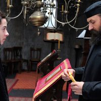 Más allá de las colinas