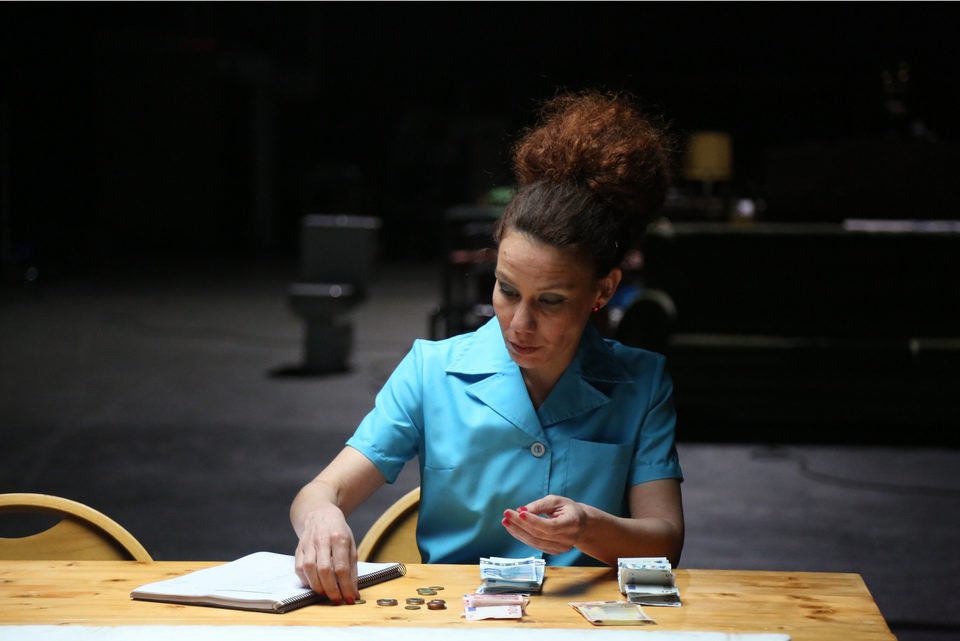 Los tontos y los estúpidos