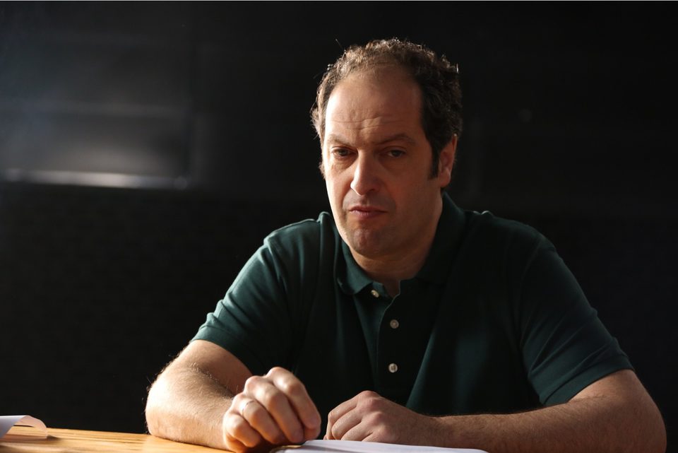 Los tontos y los estúpidos