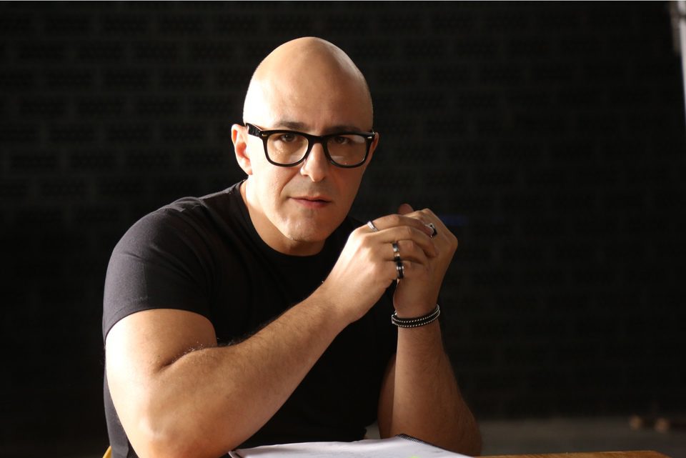 Los tontos y los estúpidos