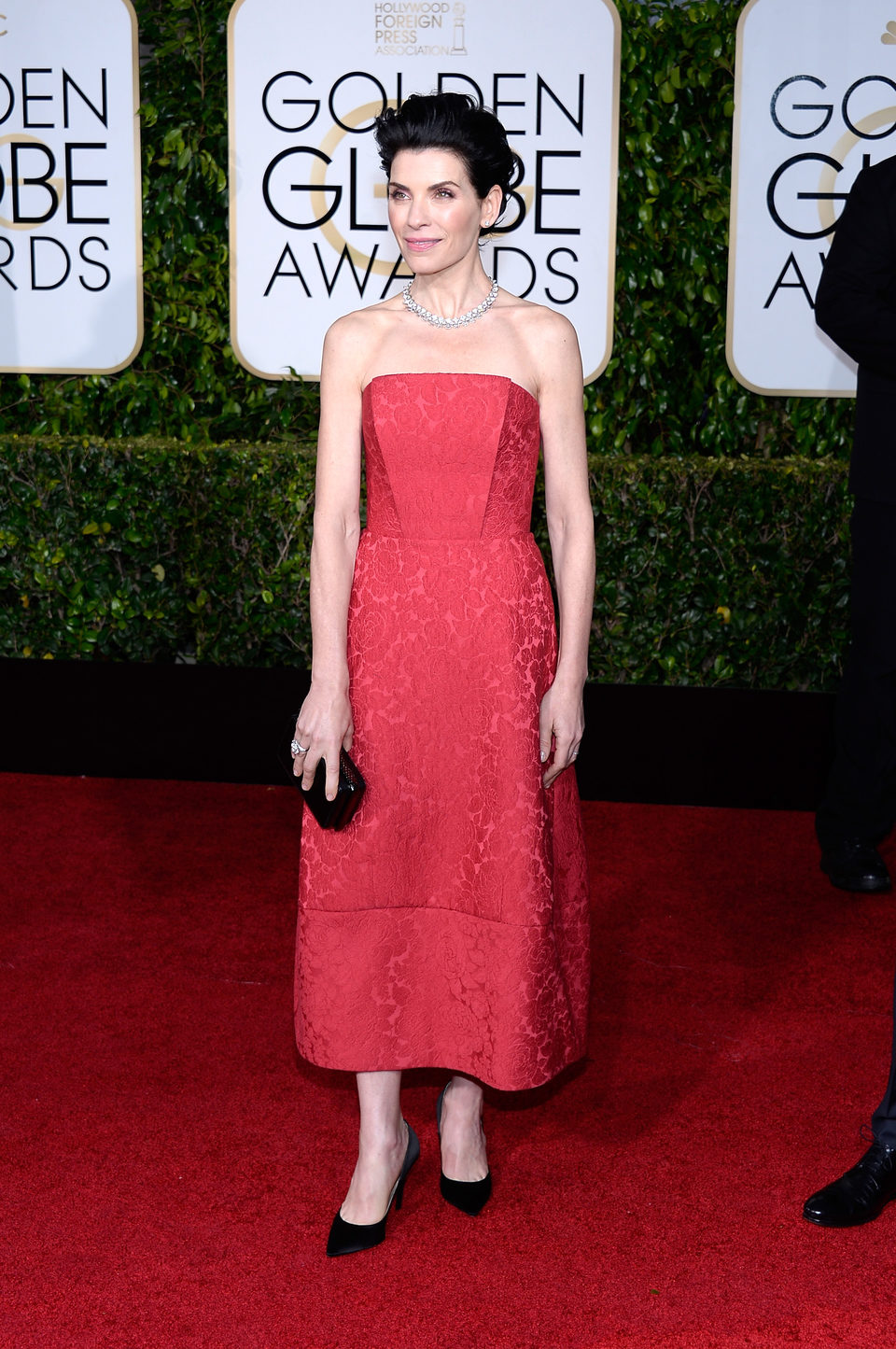 Julianna Margulies at the Golden Globes 2015 red carpet