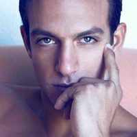 Joaquín Ferreira tries to be interesting