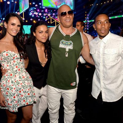Actors Jordana Brewster, Michelle Rodriguez, Vin Diesel and Ludacris attend the Teen Choice Awards 2015