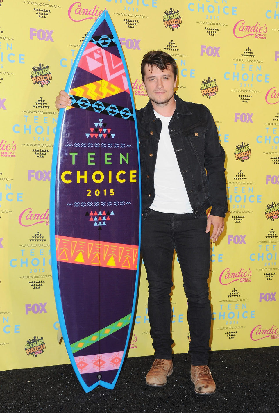Actor Josh Hutcherson poses in the press room at the Teen Choice Awards 2015