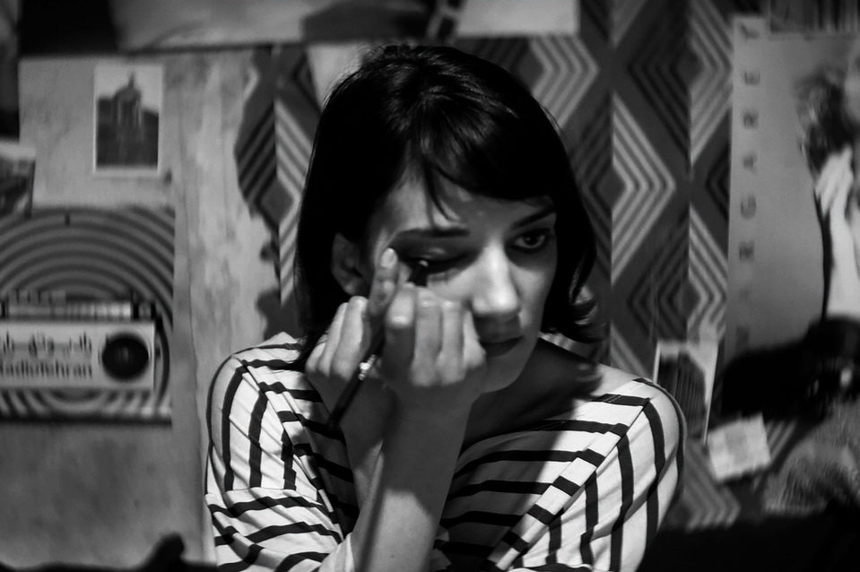 Imagen de la película A Girl Walks Home Alone at Night