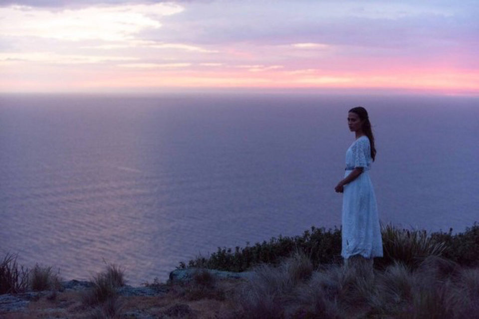 Imagen de la película The Light Between Oceans