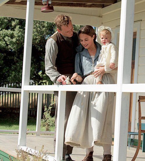 The Light Between Oceans