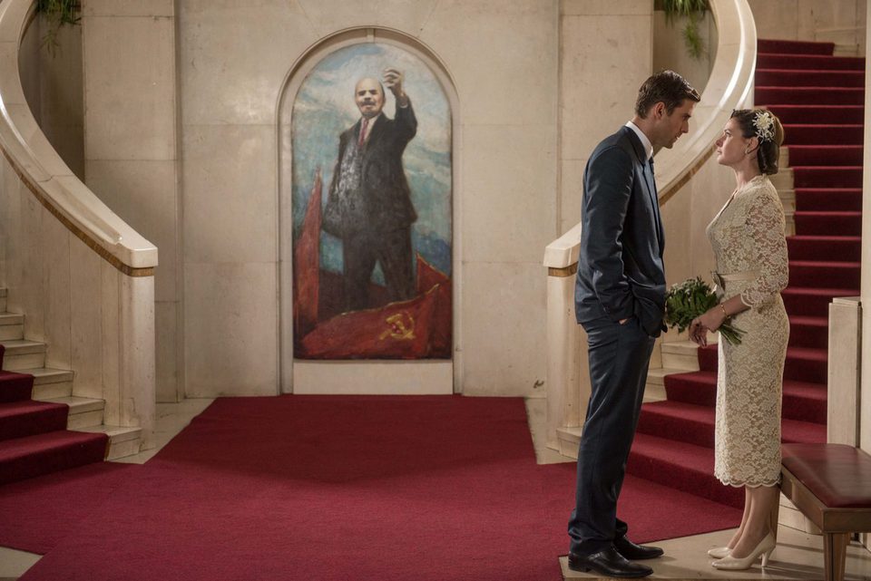 Imagen de la película Despite the Falling Snow