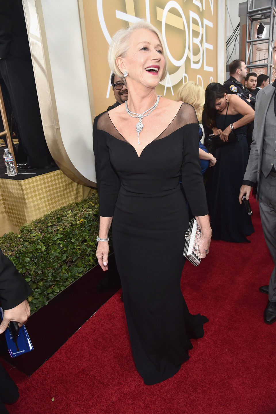Helen Mirren in the 2016 Golden Globes red carpet