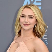 Hayden Panettiere at 2016 Critics Choice Awards red carpet