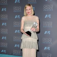 kirsten Dunst after receives his award for 'Fargo' at 2016 Critics Choice awards