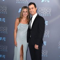 Jennifer Aniston and Justin Theroux dind't miss 2016 Critics Choice Awards gala