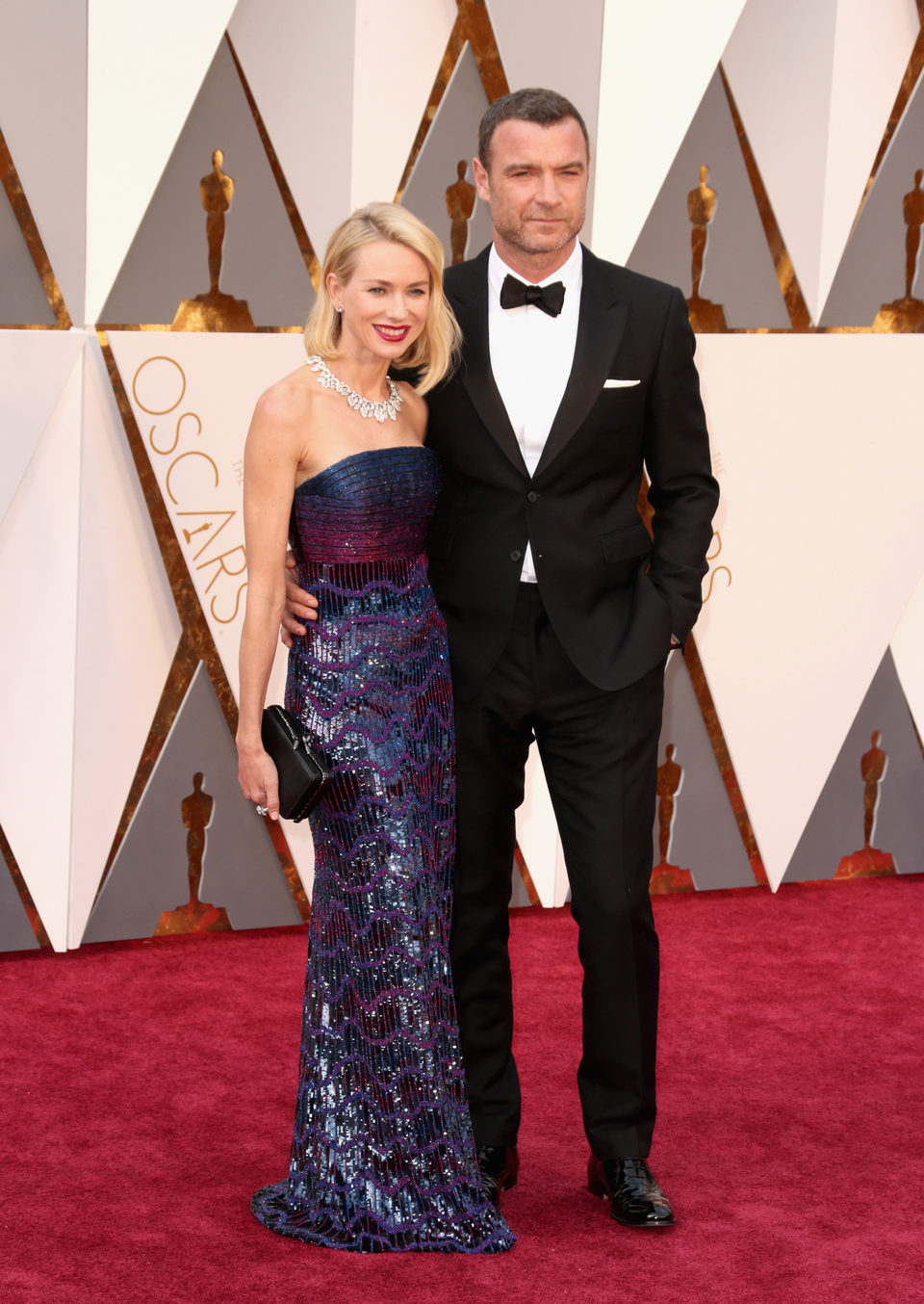 Naomi Watts and Liev Schreiber at the Oscars 2016 red carpet