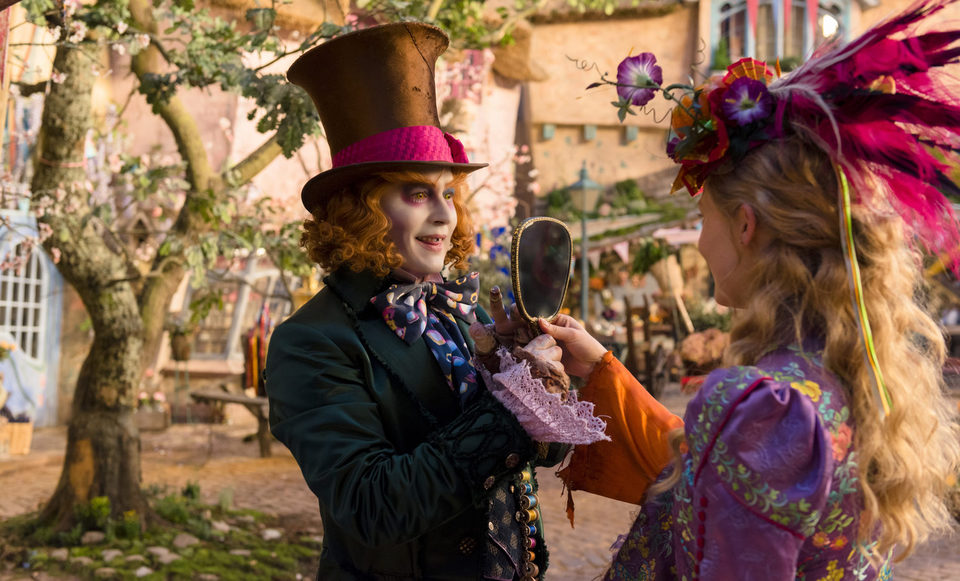 Imagen de la película Alice Through the Looking Glass