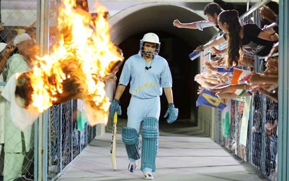 Imagen de la película Azhar