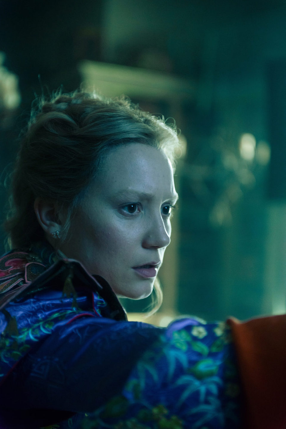 Imagen de la película Alice Through the Looking Glass