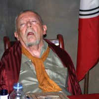 Ellos robaron la picha de Hitler