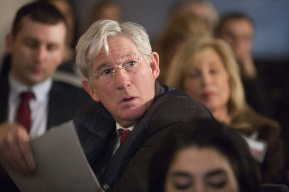Imagen de la película Norman: The Moderate Rise and Tragic Fall Of a New York Fixer