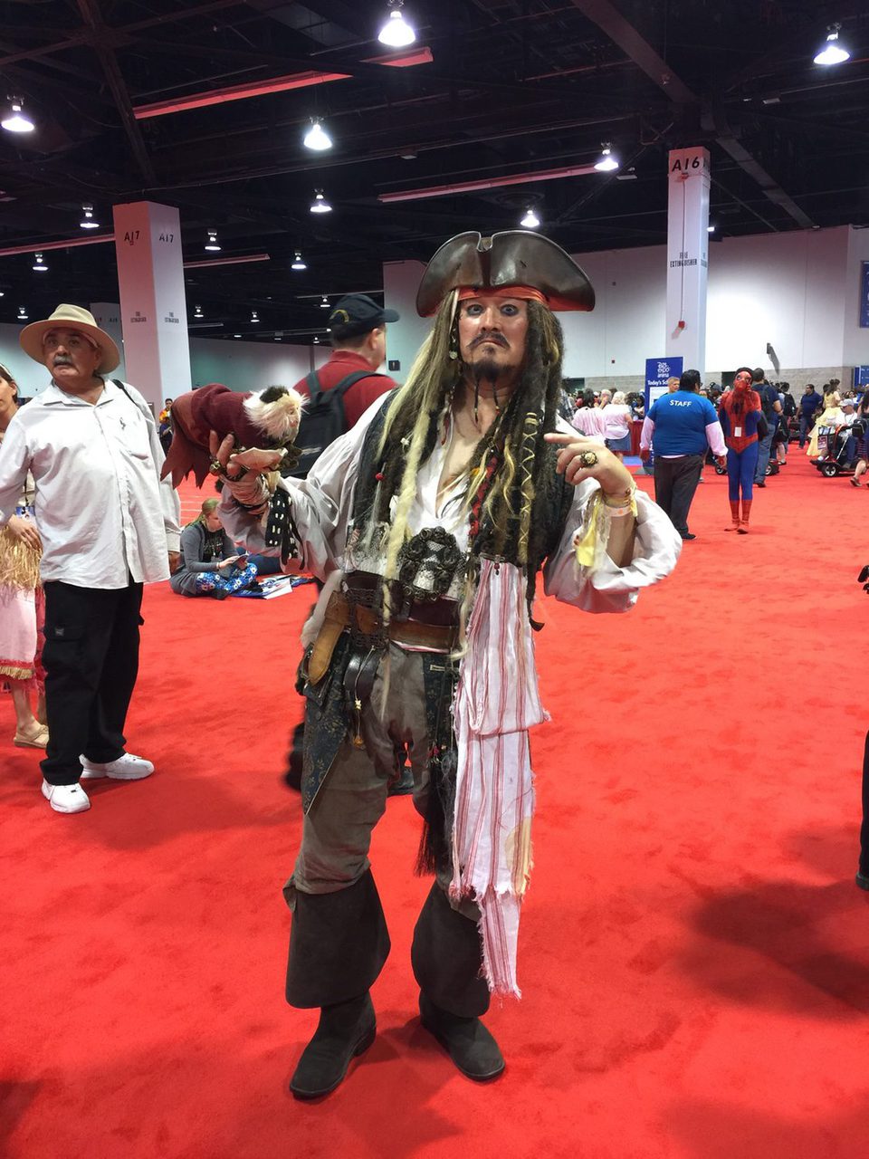 Fan dressed up like Jack Sparrow in the D23
