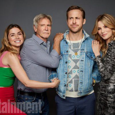 The cast of 'Blade Runner: 2049' poses in the Comic-Con 2017