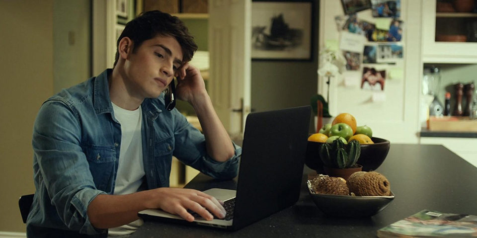 Imagen de la película Gregg Sulkin